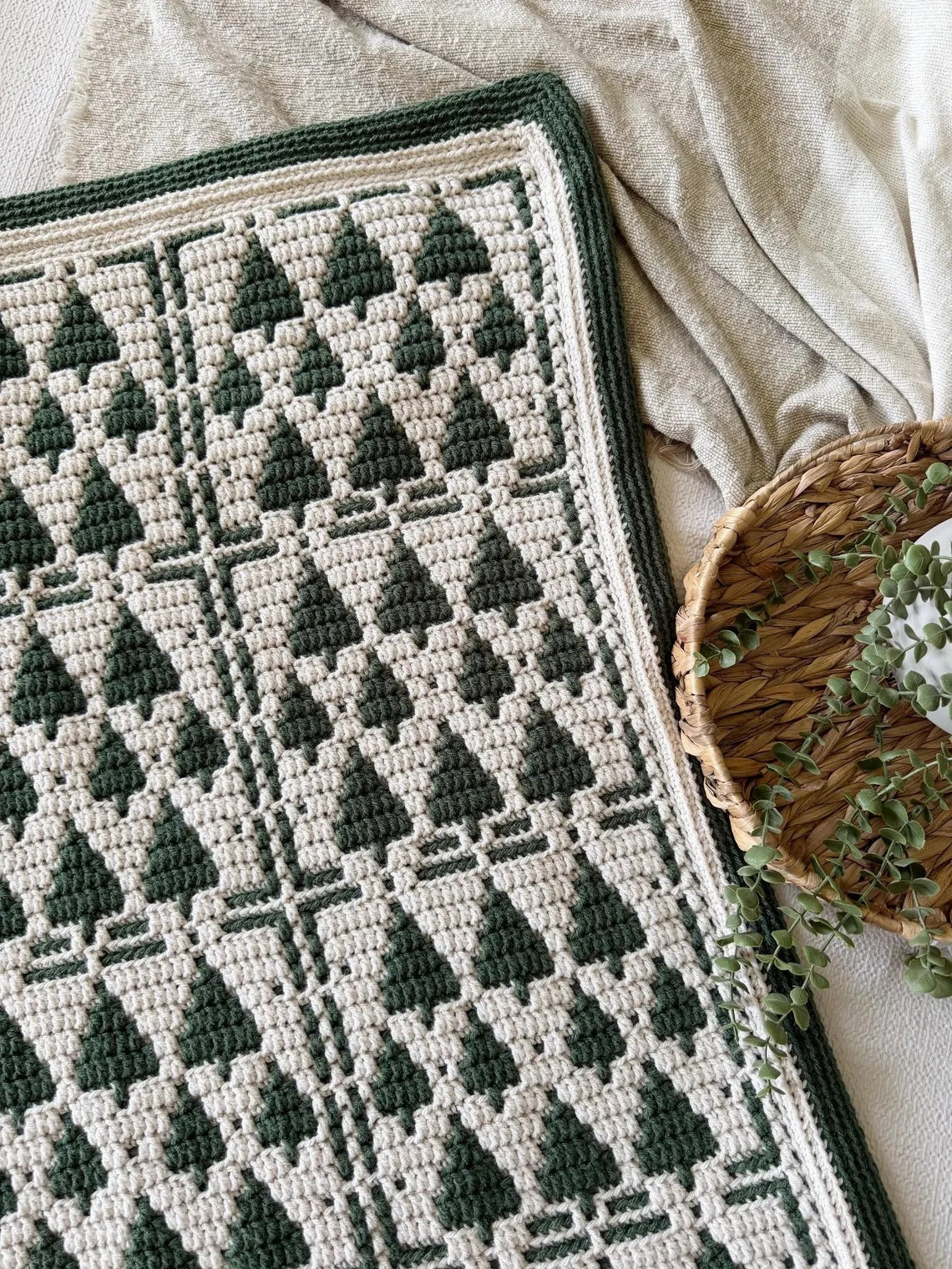 Twinkling Trees Blanket
