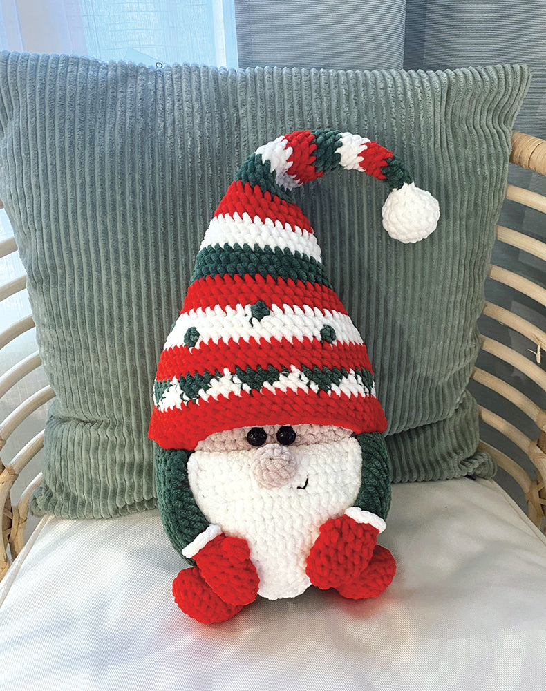 Gnome Pillow Crochet Kit