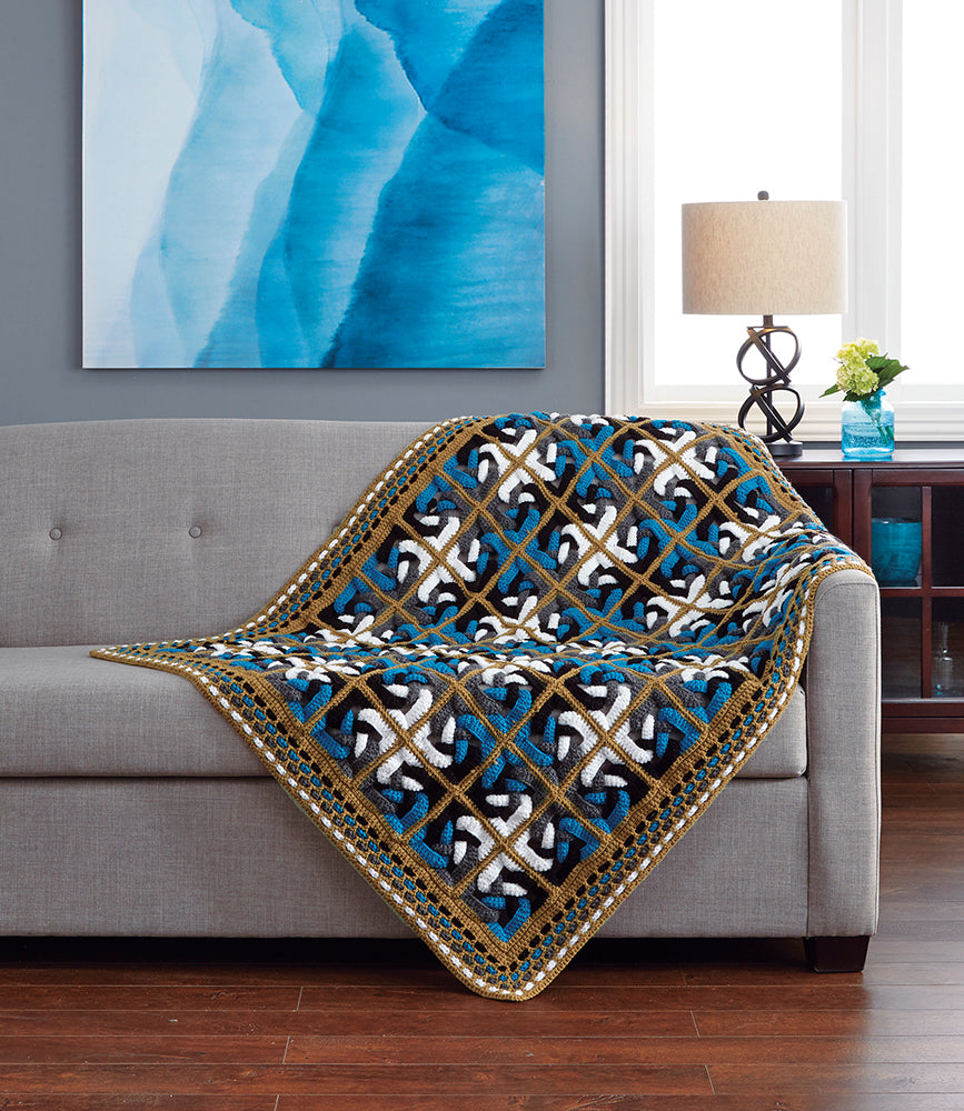 Knotted Triangles Throw
