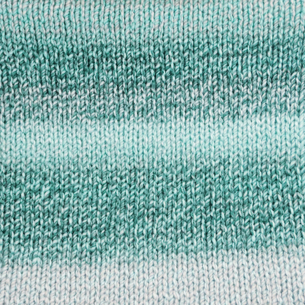 Cora Cable Knit Throw