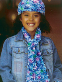 Modèle de tricot de bonnet et d'écharpe Boa gratuit