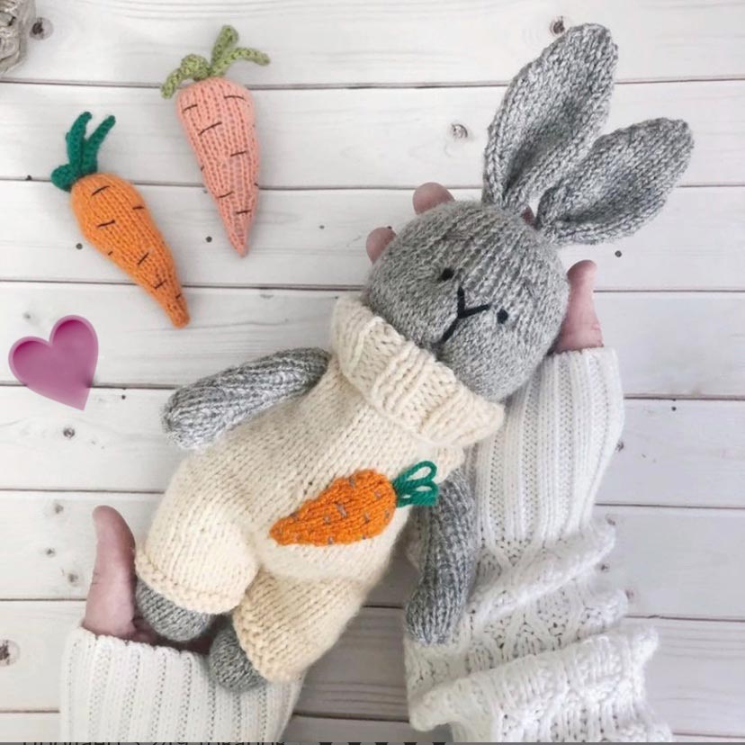 Carrot Patch Bunny – Mary Maxim Ltd