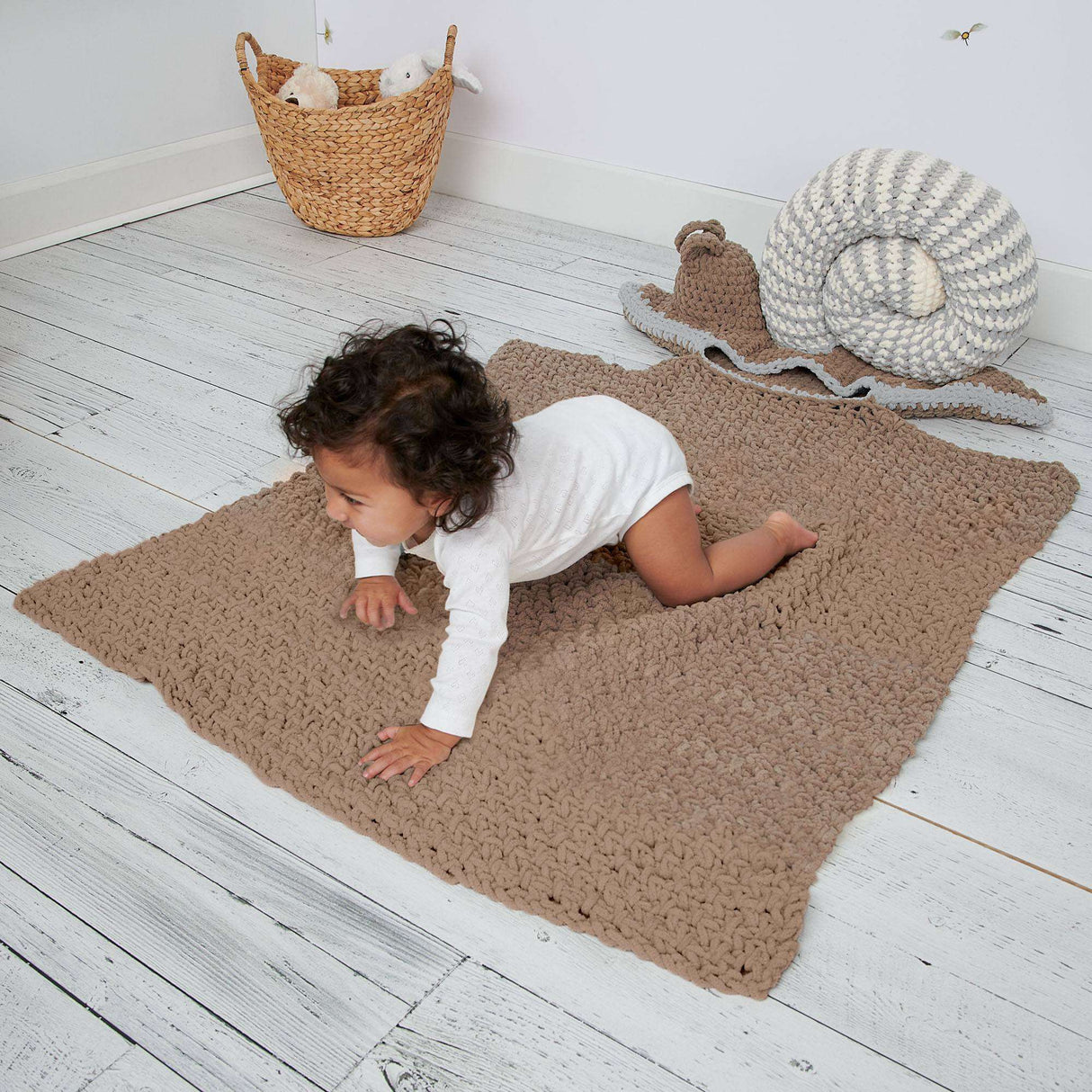 Free A Snail's Pace Crochet Blanket Pattern