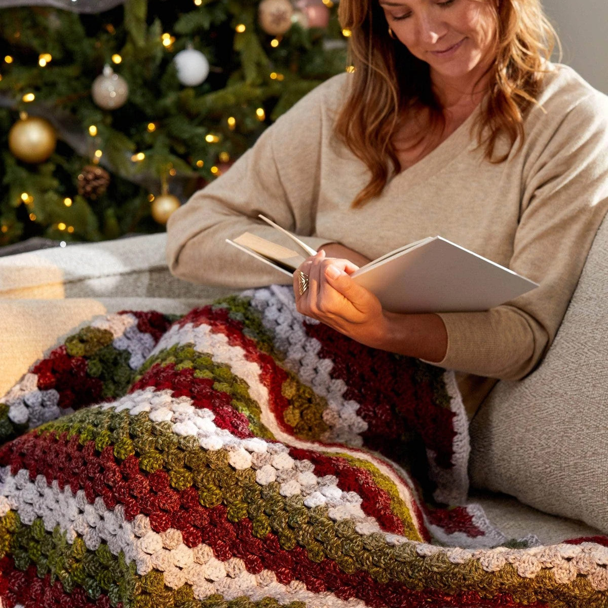 Free Diagonal Granny Stripe Throw Pattern – Mary Maxim Ltd