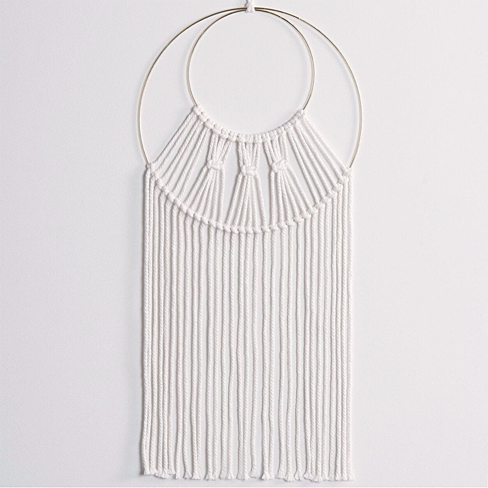 Modèle gratuit de suspension murale en macramé à double cerceau