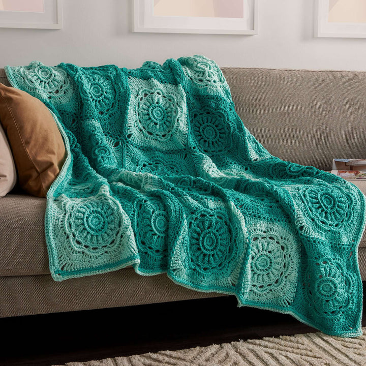 Free Floral Beauty Crochet Blanket Pattern