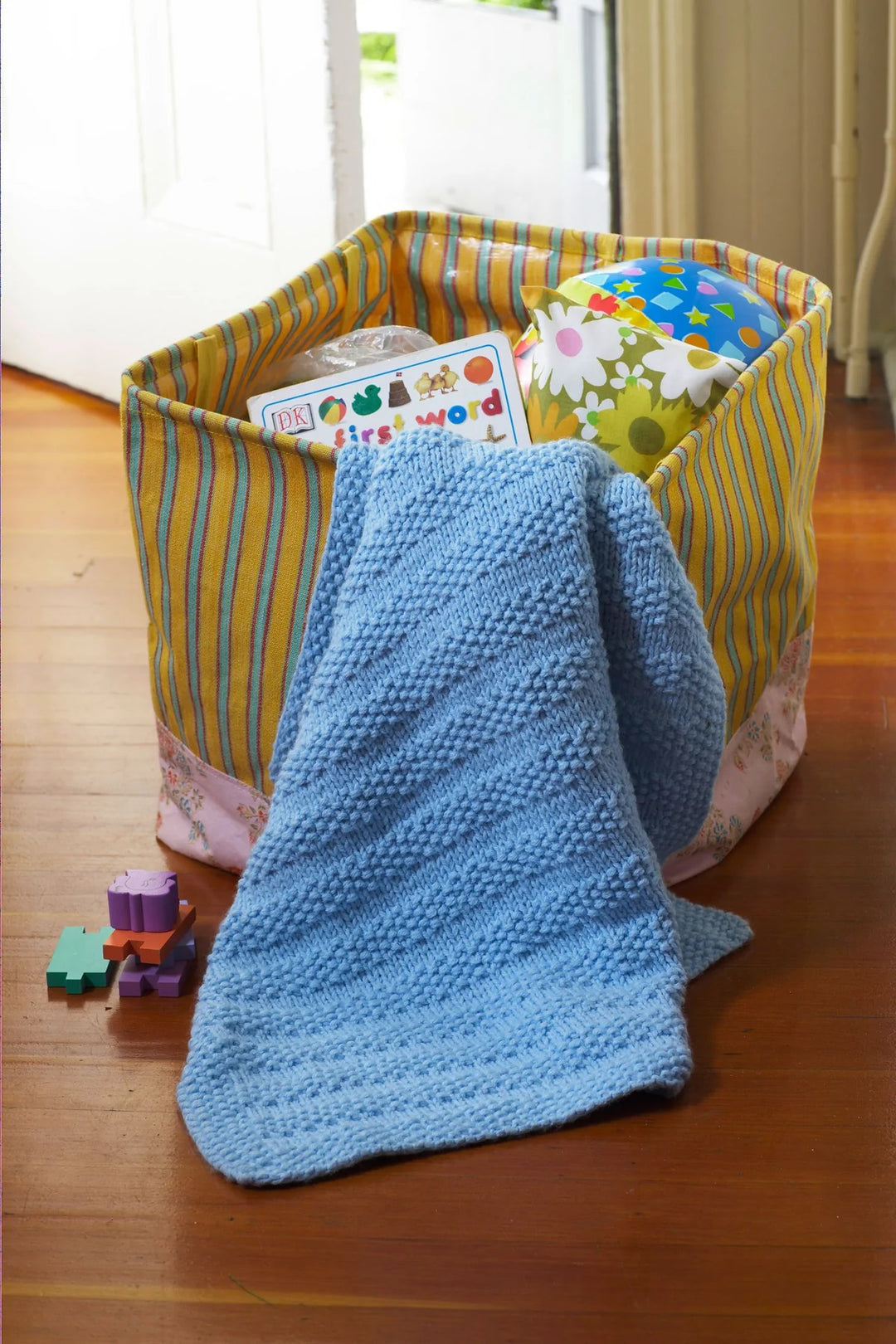 Free Seed Stitch Knit Baby Blanket Pattern
