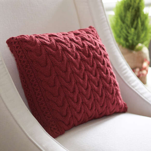 Free Christmas Cables Knit Pillow Pattern