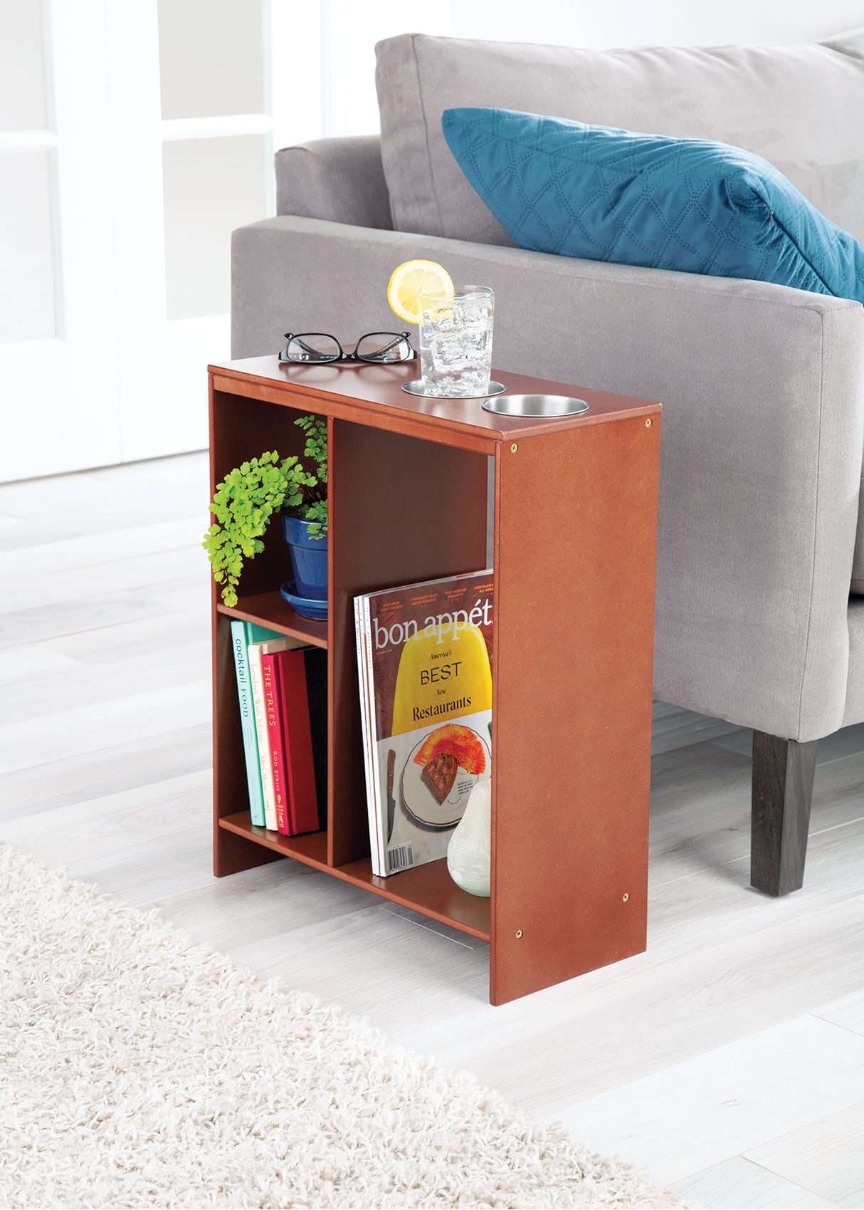 Table de bout mince avec porte-gobelets en métal*