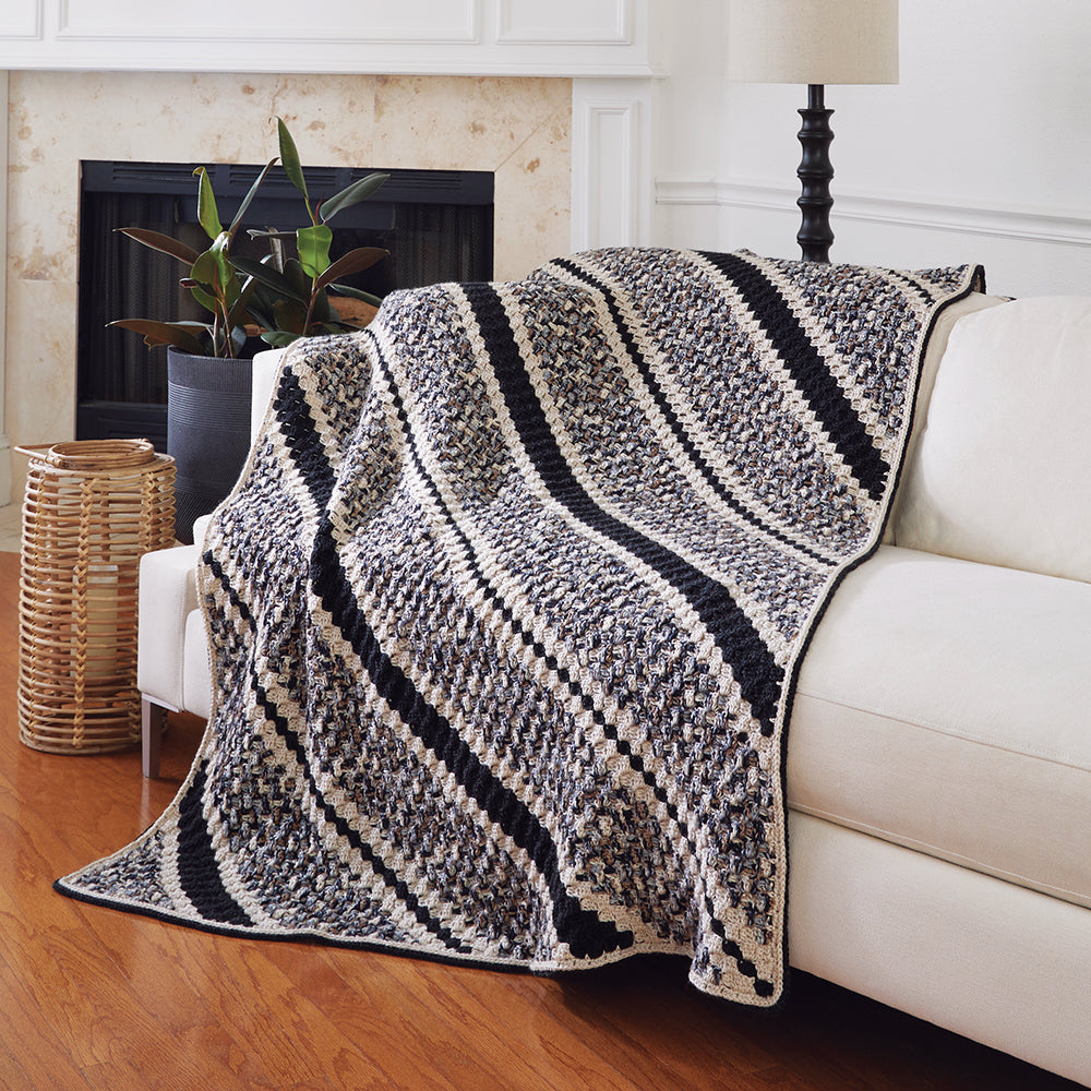 Relaxing Stripes Throw