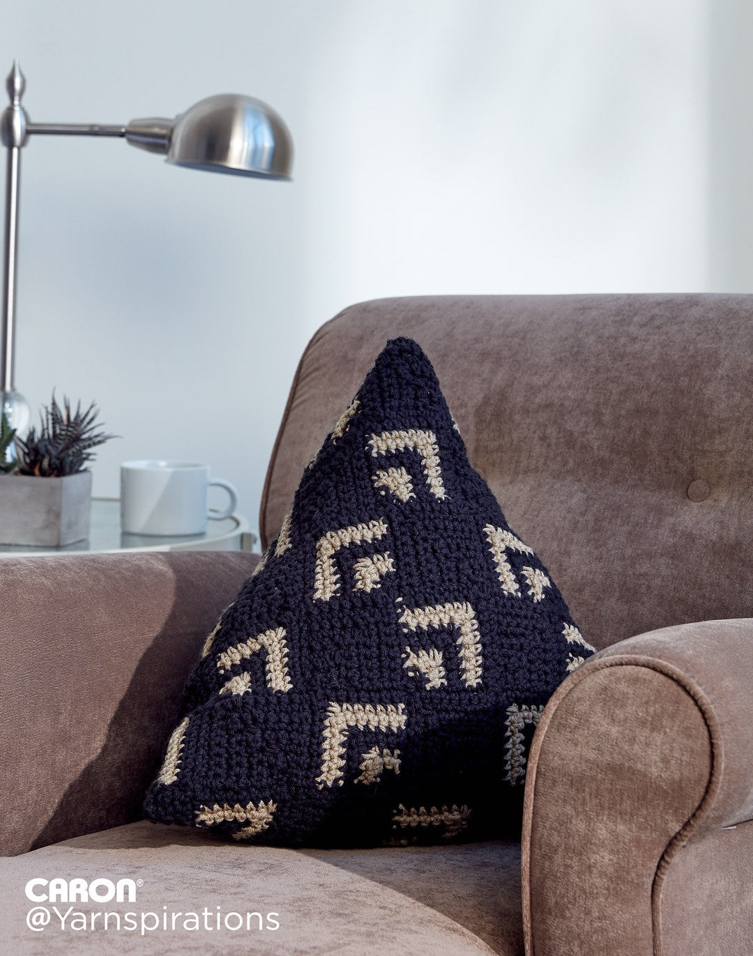 Free Mosaic Pillow Pattern