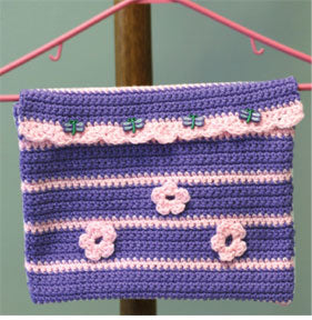 Free Going to Grandma's Pocket on Hanger Crochet Pattern