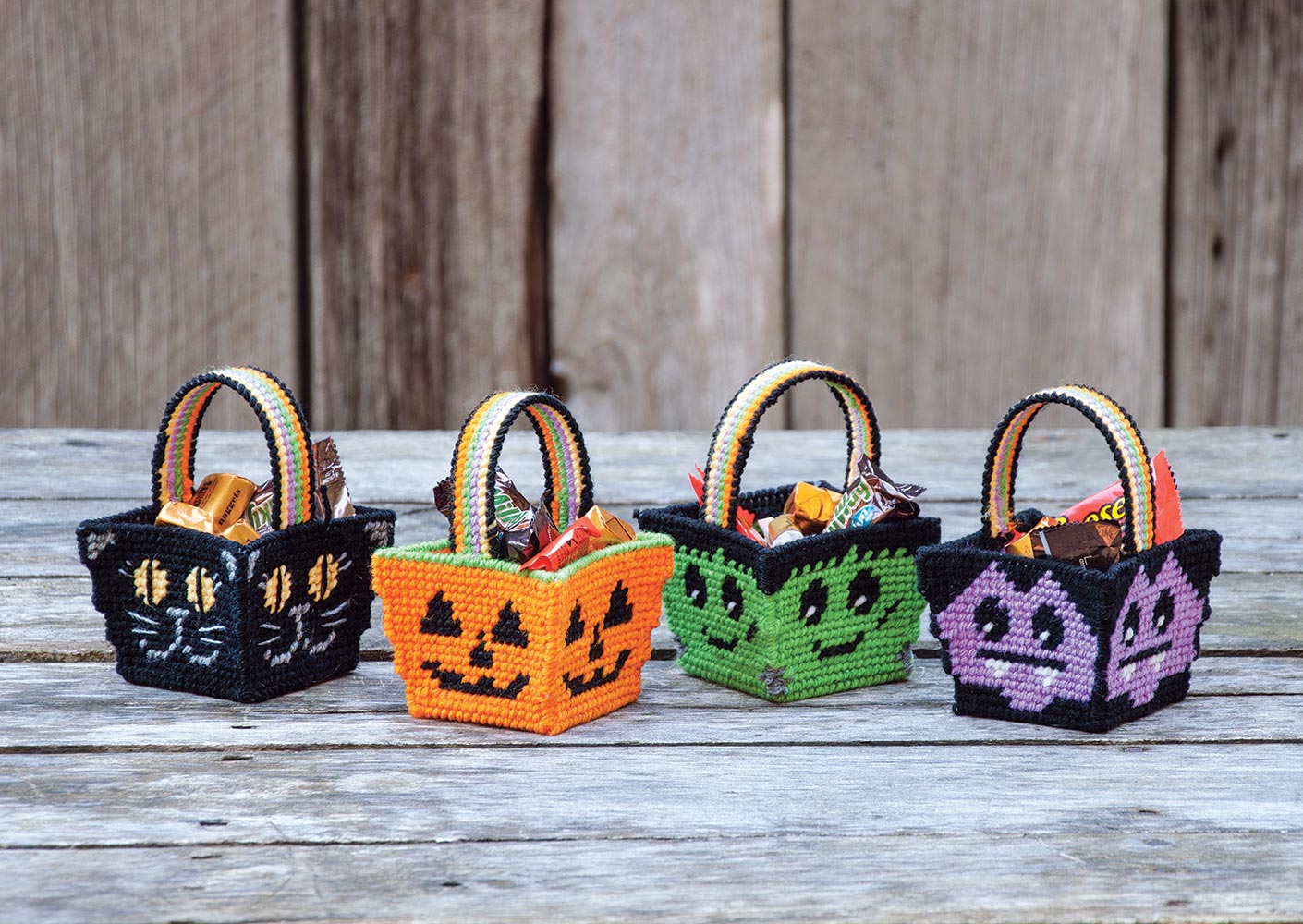 Halloween Baskets Plastic Canvas Kit – Mary Maxim Ltd