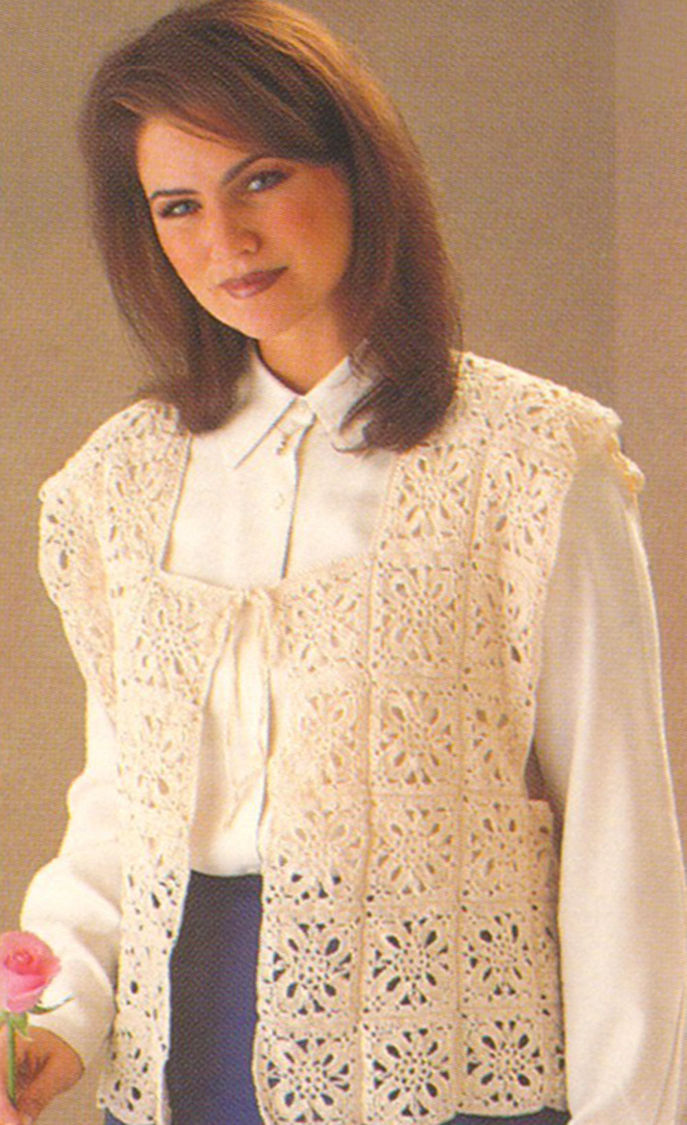 Modèle de gilet carré pétale