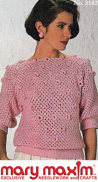 Modèle de pull à accents floraux