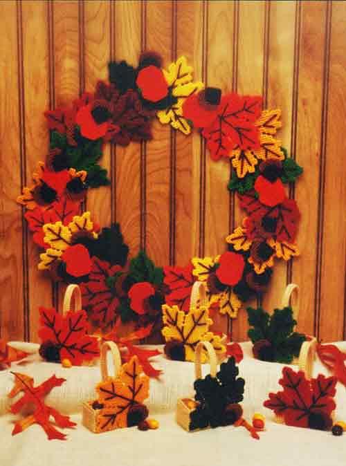 Autumn Leaf Wreath Pattern