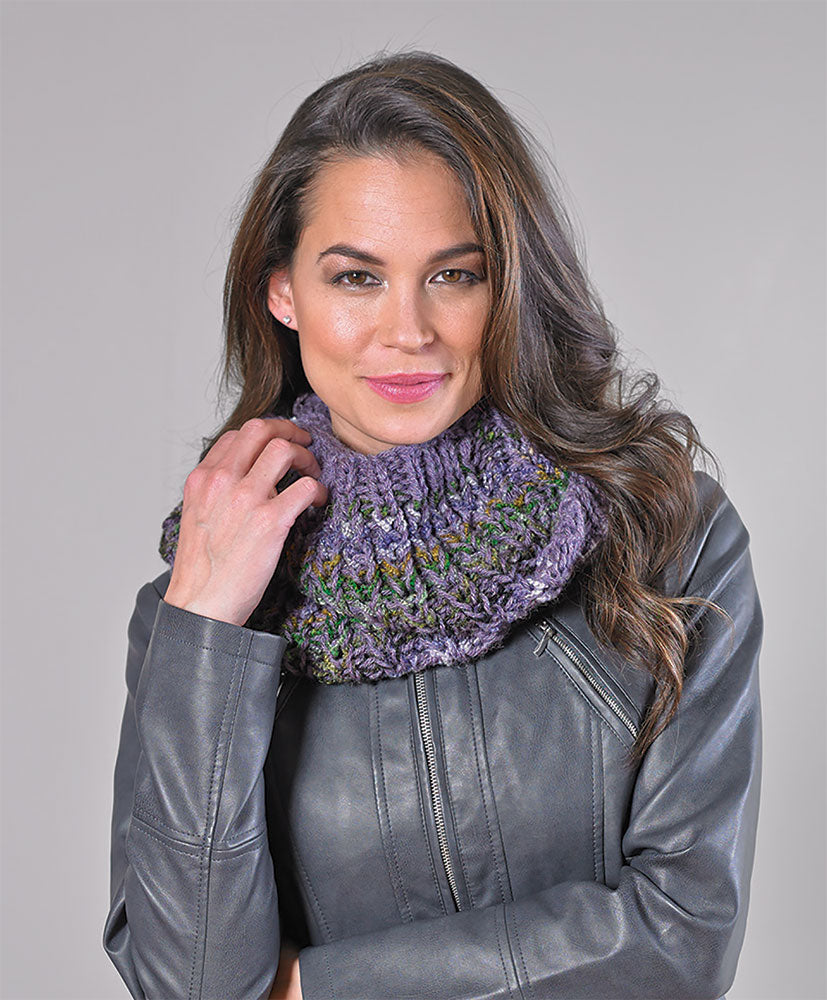 Ribbed Boucle Cowl Pattern
