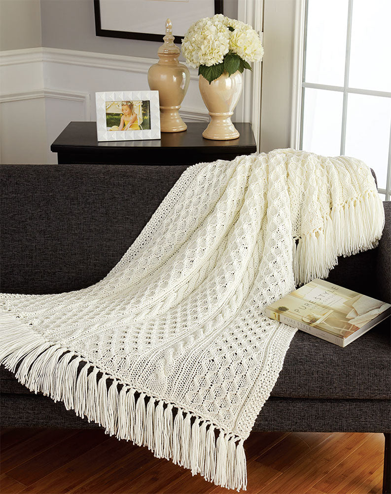 Diamond Overlay & Cables Pattern